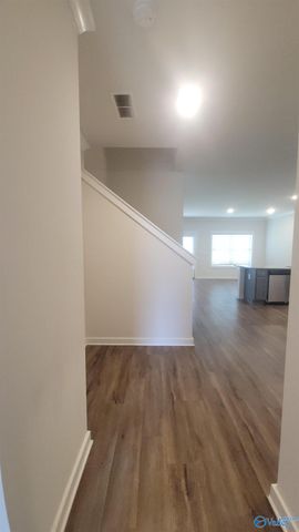 7203 Chatfield Way, Huntsville, AL 35806