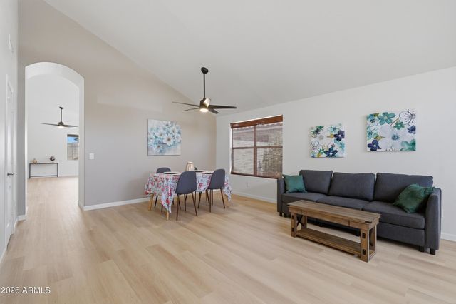 9854 E OSAGE Avenue, Mesa, AZ 85212