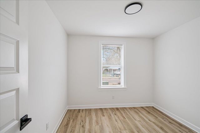 5186 BROKEN OAK DR, Memphis, TN 38119