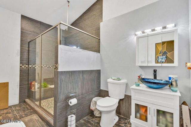143 LA CIENEGA Drive, Socorro, TX 79927