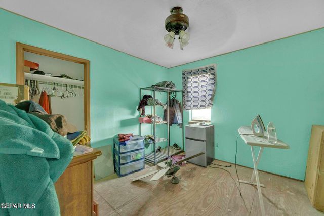 143 LA CIENEGA Drive, Socorro, TX 79927