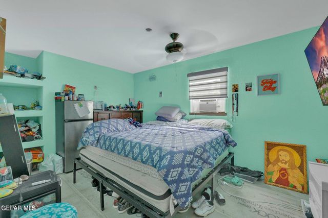 143 LA CIENEGA Drive, Socorro, TX 79927
