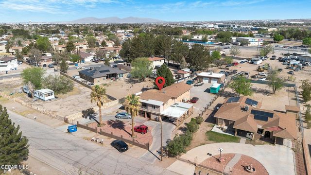 143 LA CIENEGA Drive, Socorro, TX 79927