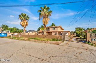 143 LA CIENEGA Drive, Socorro, TX 79927