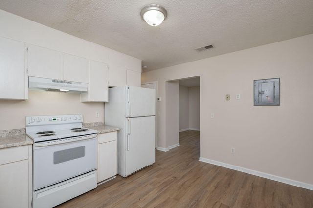 709 Greenwood Street B, Fort Walton Beach, FL 32547