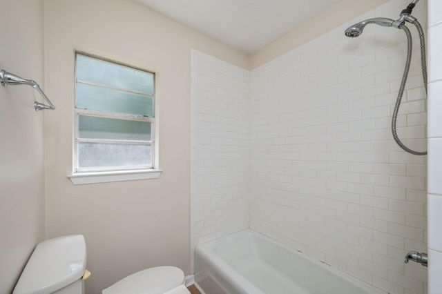 709 Greenwood Street B, Fort Walton Beach, FL 32547