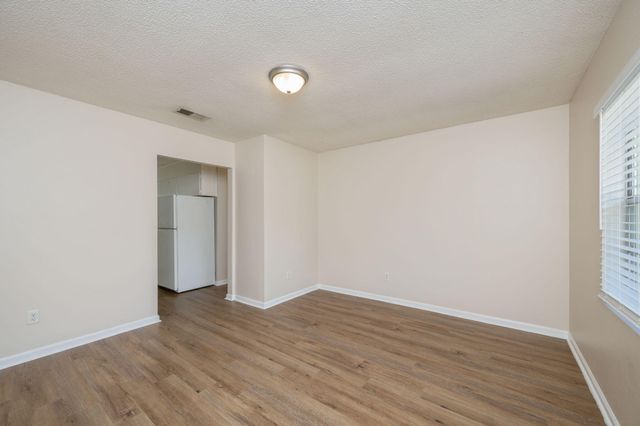 709 Greenwood Street B, Fort Walton Beach, FL 32547