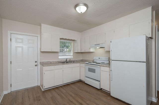 709 Greenwood Street B, Fort Walton Beach, FL 32547