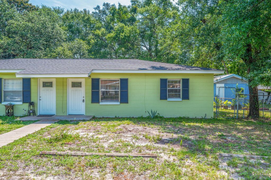 709 Greenwood Street B, Fort Walton Beach, FL 32547