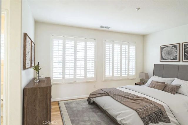 1065 Vaquero Circle, Oxnard, CA 93030