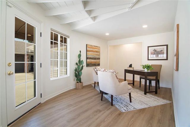 347 W Spazier Avenue, Burbank, CA 91506