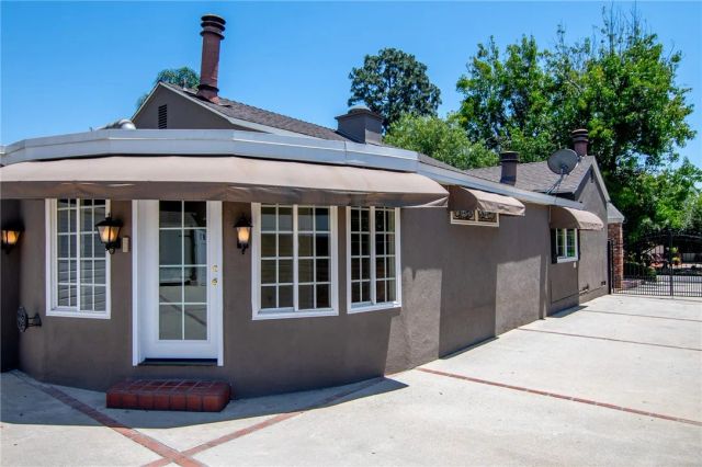 347 W Spazier Avenue, Burbank, CA 91506