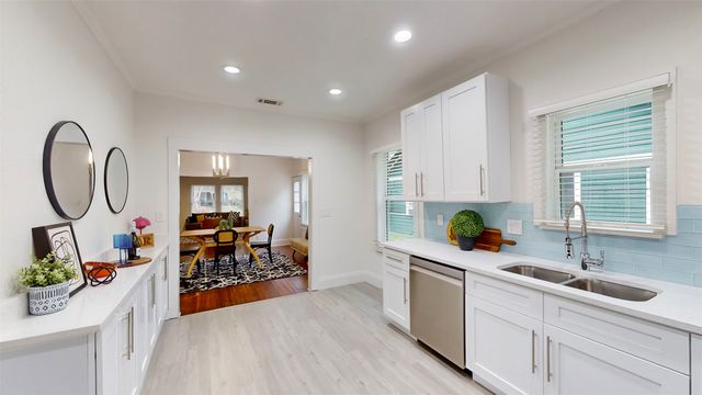 5519 Worth Street, Dallas, TX 75214