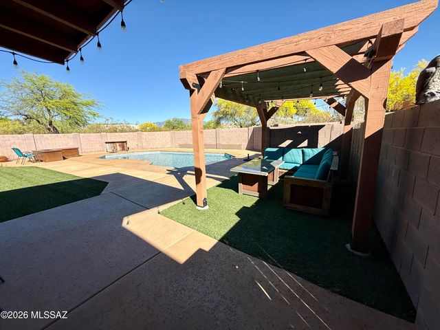 9207 S Placita Saguaro Solitario, Vail, AZ 85641