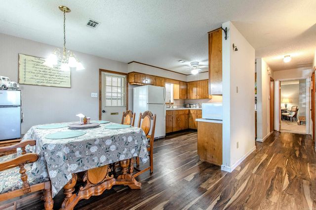 311 E 2nd Street, Lonoke, AR 72086