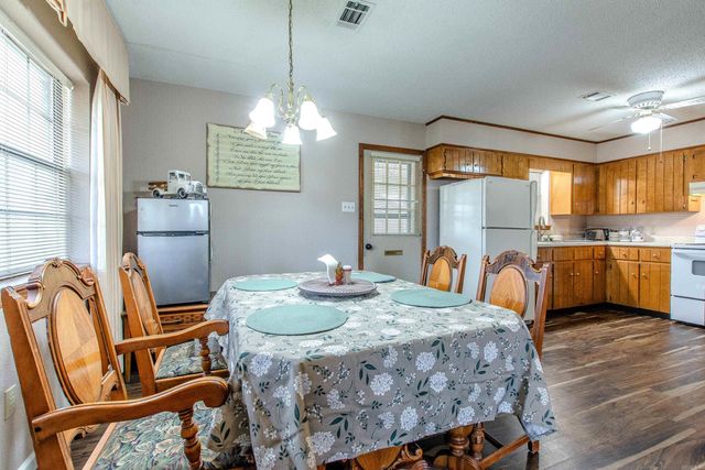 311 E 2nd Street, Lonoke, AR 72086