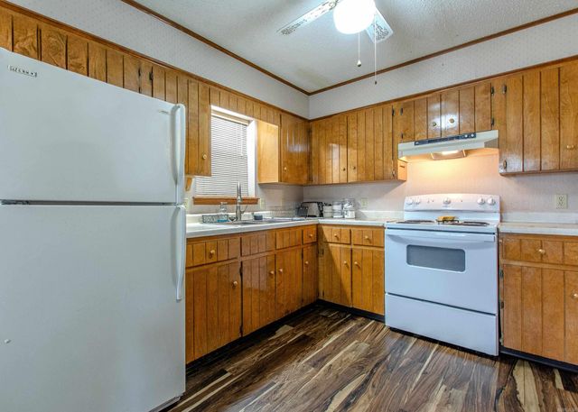 311 E 2nd Street, Lonoke, AR 72086