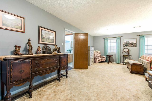 311 E 2nd Street, Lonoke, AR 72086