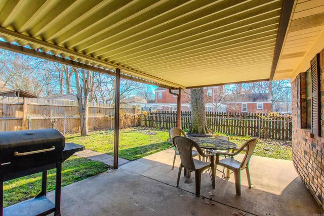 311 E 2nd Street, Lonoke, AR 72086