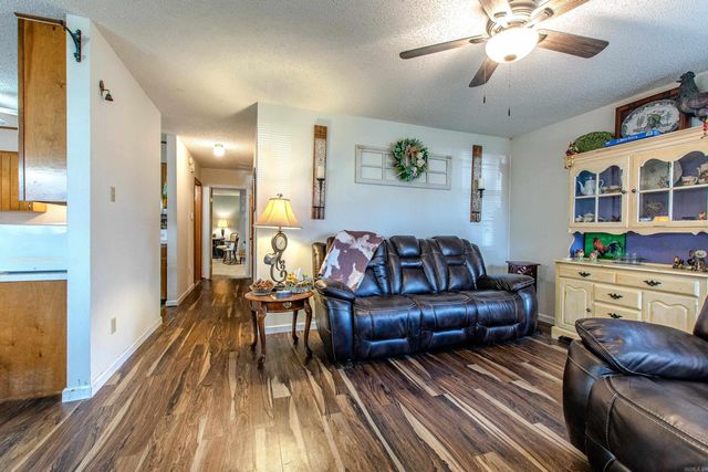 311 E 2nd Street, Lonoke, AR 72086