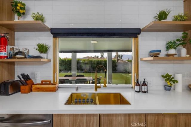 2811 E Sandia, Palm Springs, CA 92262