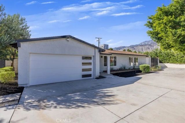 2811 E Sandia, Palm Springs, CA 92262