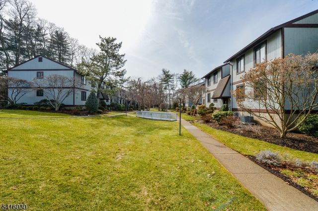 50 Rock Rd 7A, Hawthorne Boro, NJ 07506