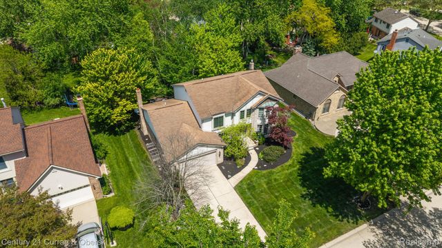 44962 Steeplepath, Novi, MI 48375