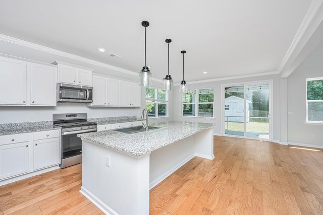 412 Oak View Way, Summerville, SC 29483