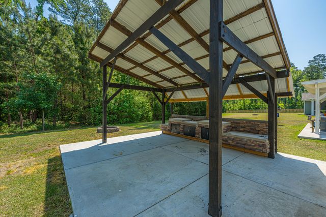 412 Oak View Way, Summerville, SC 29483