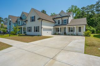 412 Oak View Way, Summerville, SC 29483