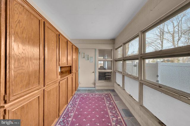 130 CENTER STREET, Manahawkin, NJ 08050