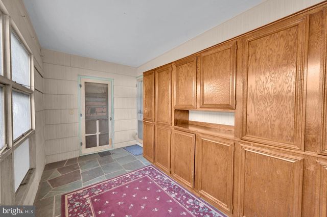 130 CENTER STREET, Manahawkin, NJ 08050