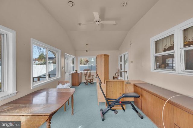 130 CENTER STREET, Manahawkin, NJ 08050