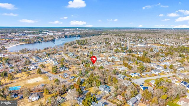 130 CENTER STREET, Manahawkin, NJ 08050