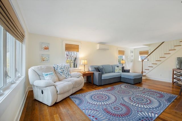 69 Jericho Path, Falmouth, MA 02540