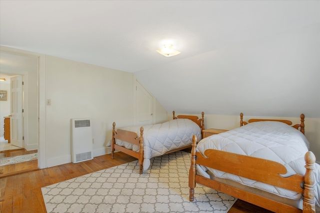 69 Jericho Path, Falmouth, MA 02540