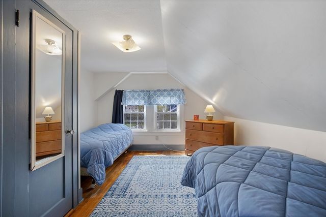 69 Jericho Path, Falmouth, MA 02540