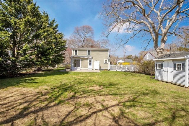 69 Jericho Path, Falmouth, MA 02540
