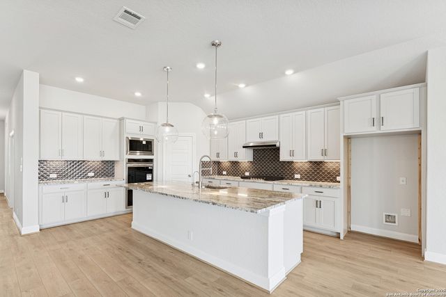 1311 Webb Creek, New Braunfels, TX 78132