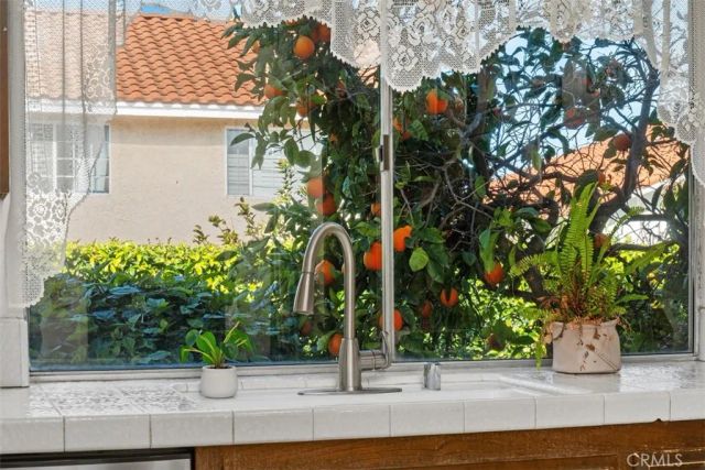 14541 Savin Avenue, Irvine, CA 92606