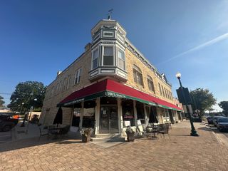 105 E 11th Street 2, Lockport, IL 60441
