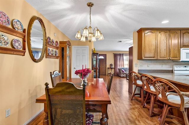 37821 WILLINGHAM AVENUE, Dade City, FL 33525