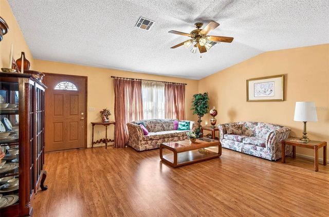 37821 WILLINGHAM AVENUE, Dade City, FL 33525