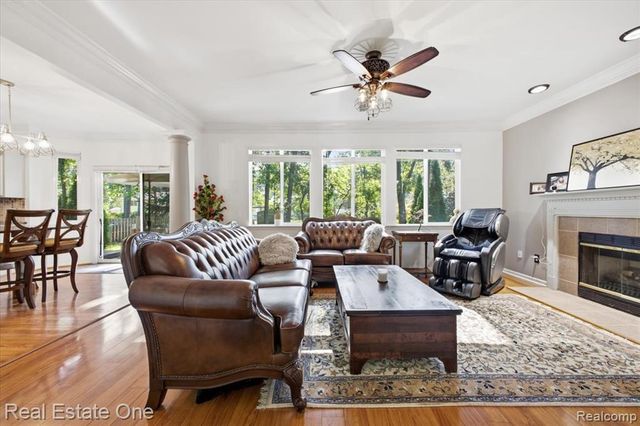 2475 Horace Street, West Bloomfield, MI 48324
