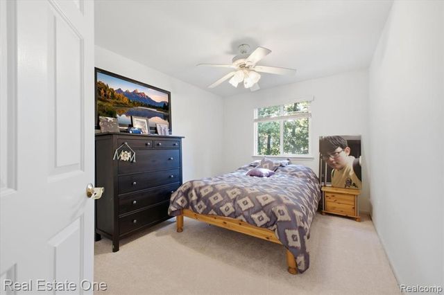 2475 Horace Street, West Bloomfield, MI 48324