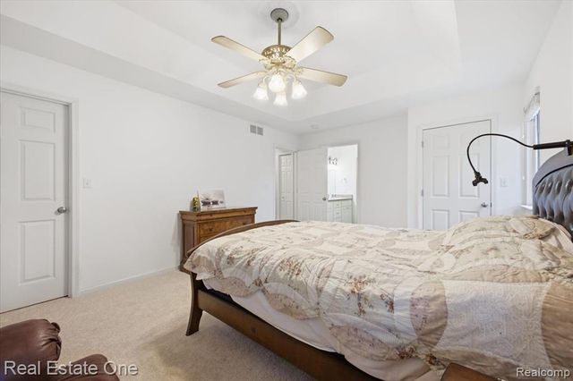 2475 Horace Street, West Bloomfield, MI 48324