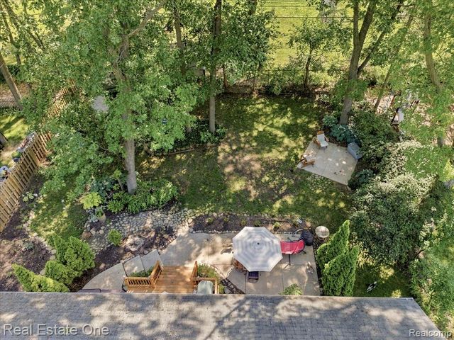 2475 Horace Street, West Bloomfield, MI 48324