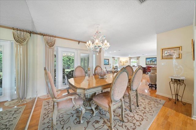 716 Malibu Lane, Indialantic, FL 32903