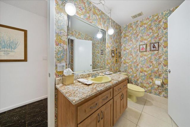 716 Malibu Lane, Indialantic, FL 32903